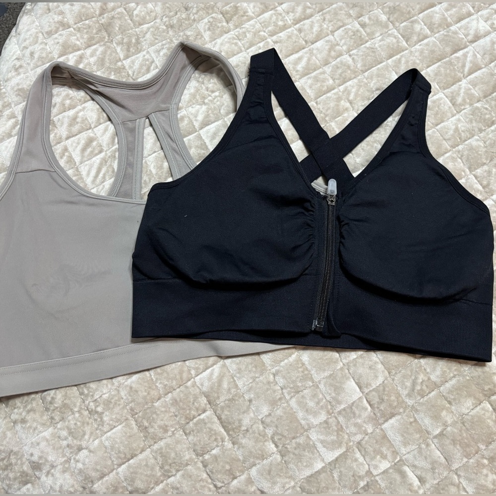Amazon Black and Gray Sports Bras